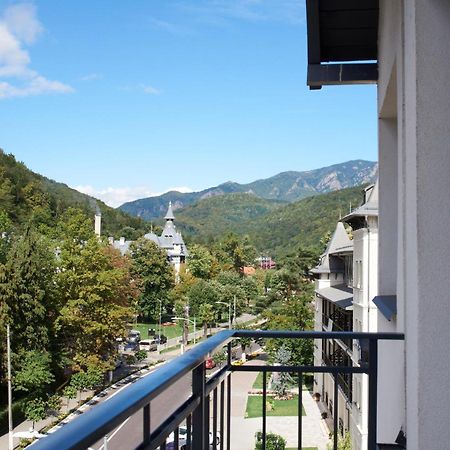 Astra Hotel Călimăneşti 外观 照片